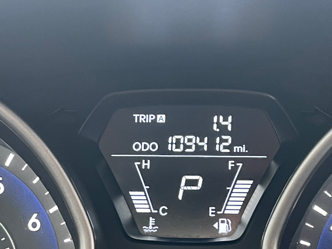 Hyundai Elantra GLS Auto 2012