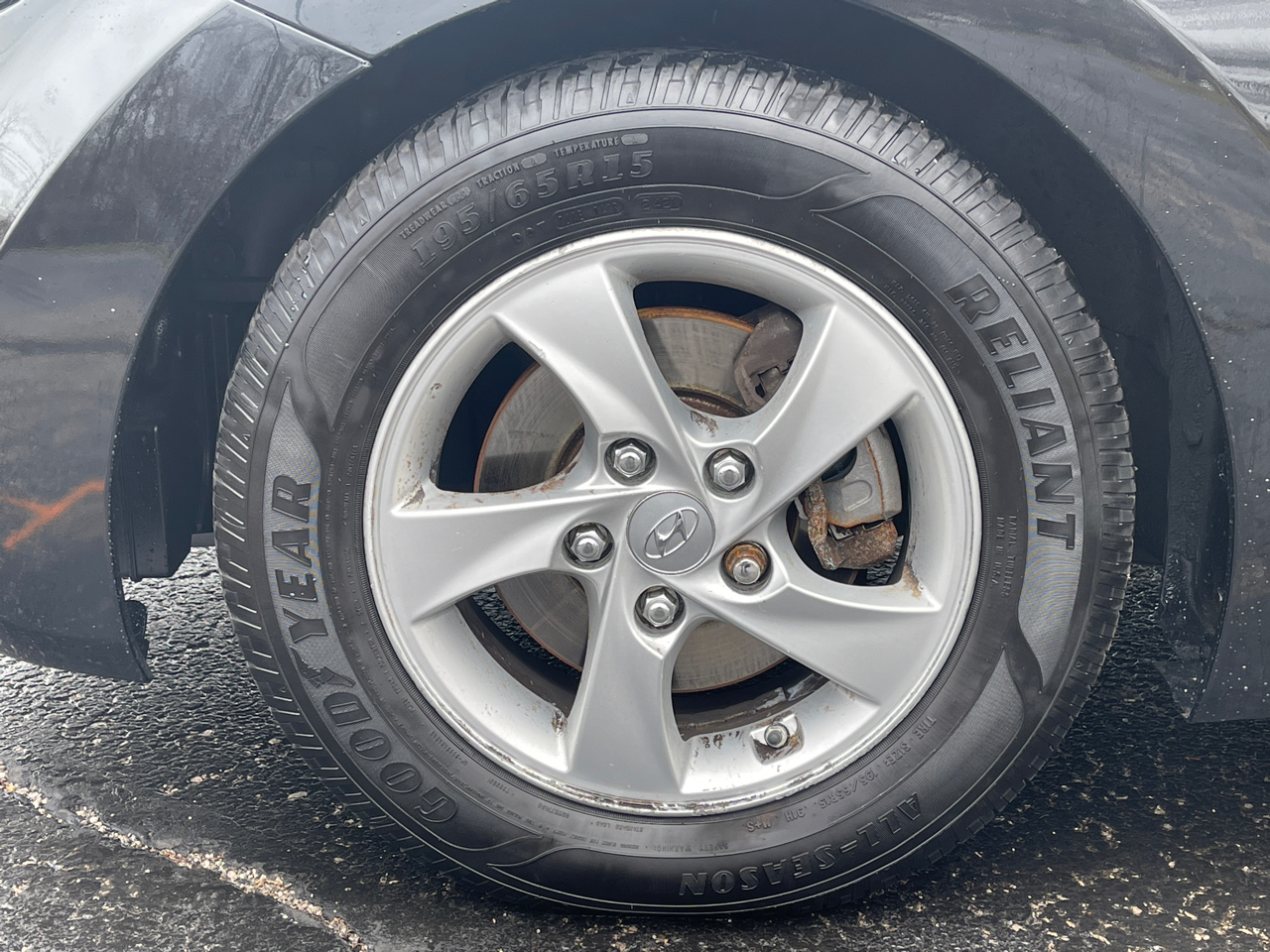 Hyundai Elantra GLS Auto 2012