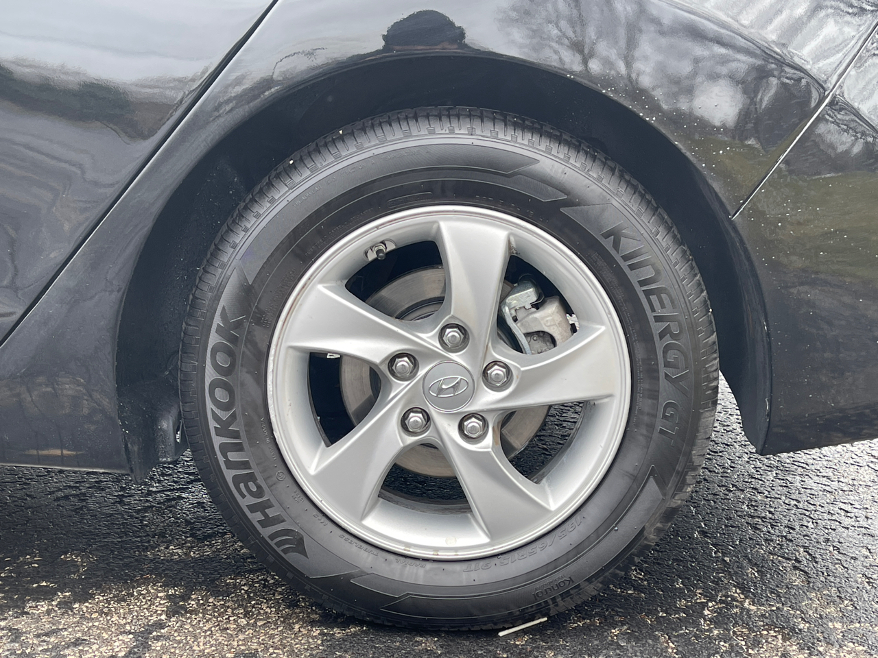 Hyundai Elantra GLS Auto 2012