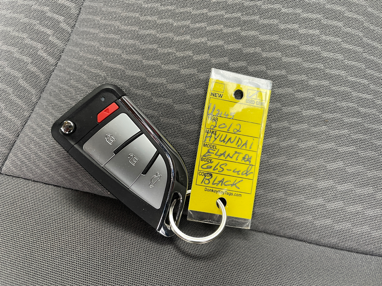 Hyundai Elantra GLS Auto 2012