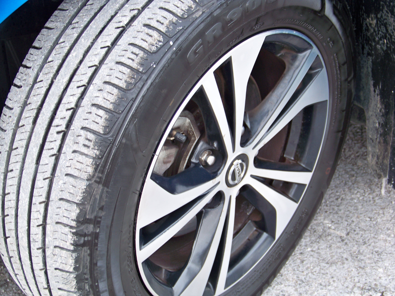 Nissan Sentra SV 4D Sedan 2021