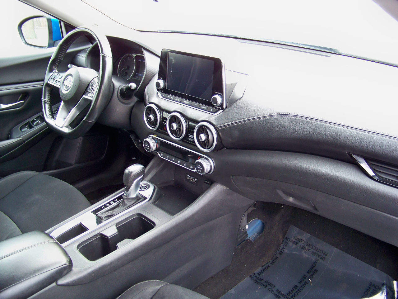 Nissan Sentra SV 4D Sedan 2021