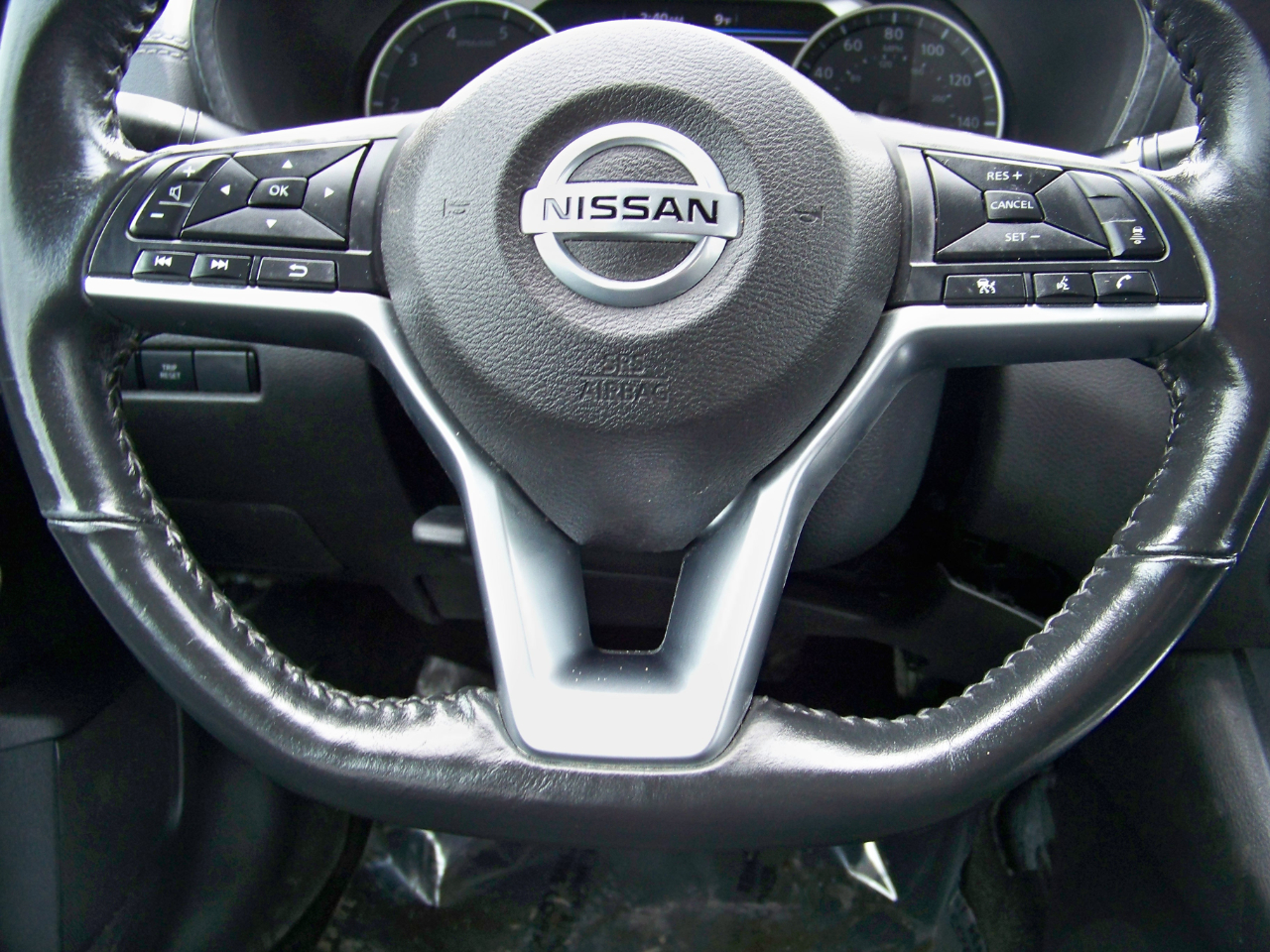 Nissan Sentra SV 4D Sedan 2021