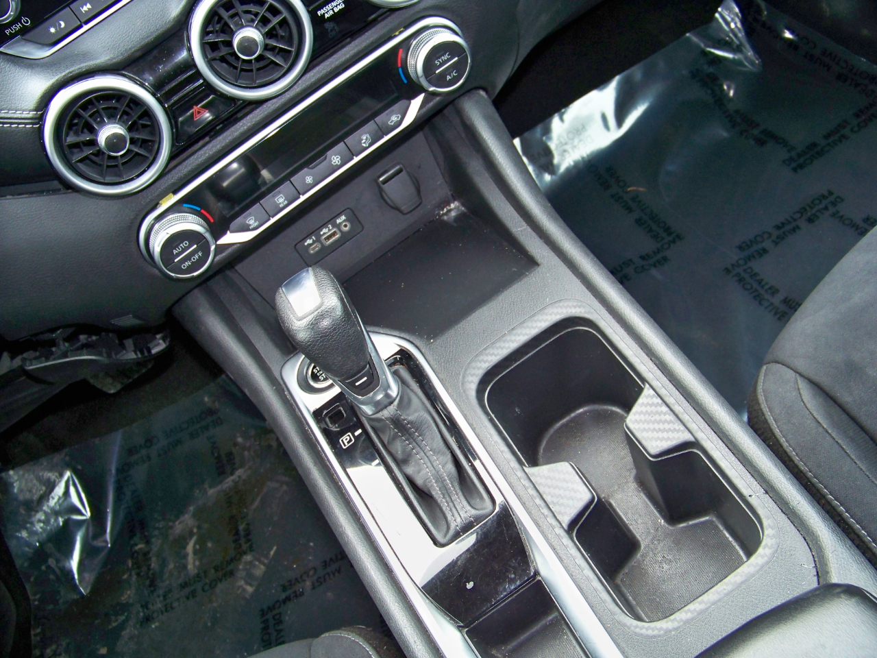 Nissan Sentra SV 4D Sedan 2021