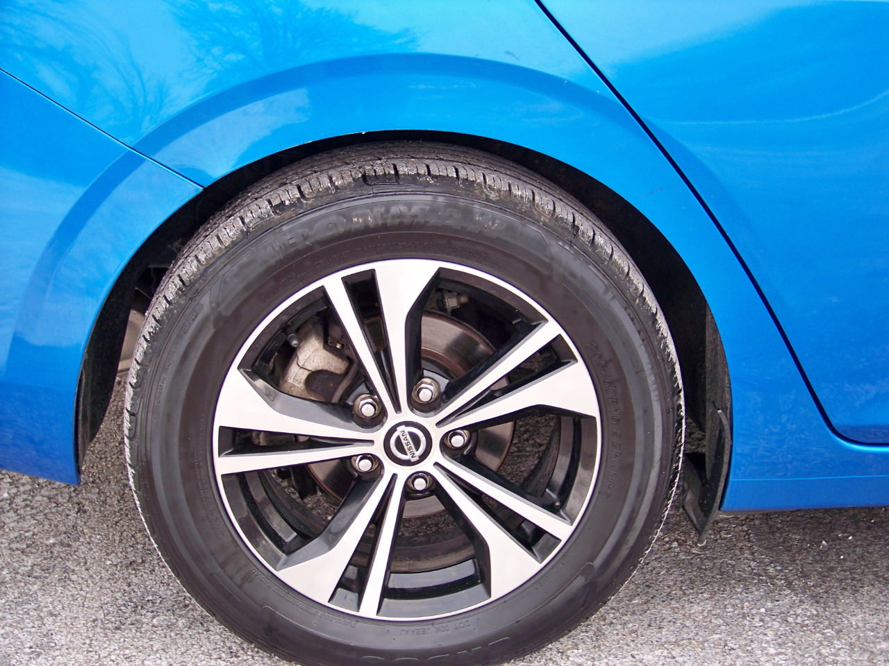 Nissan Sentra SV 4D Sedan 2021