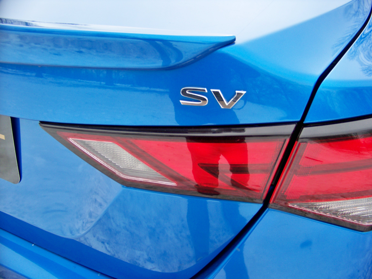 Nissan Sentra SV 4D Sedan 2021