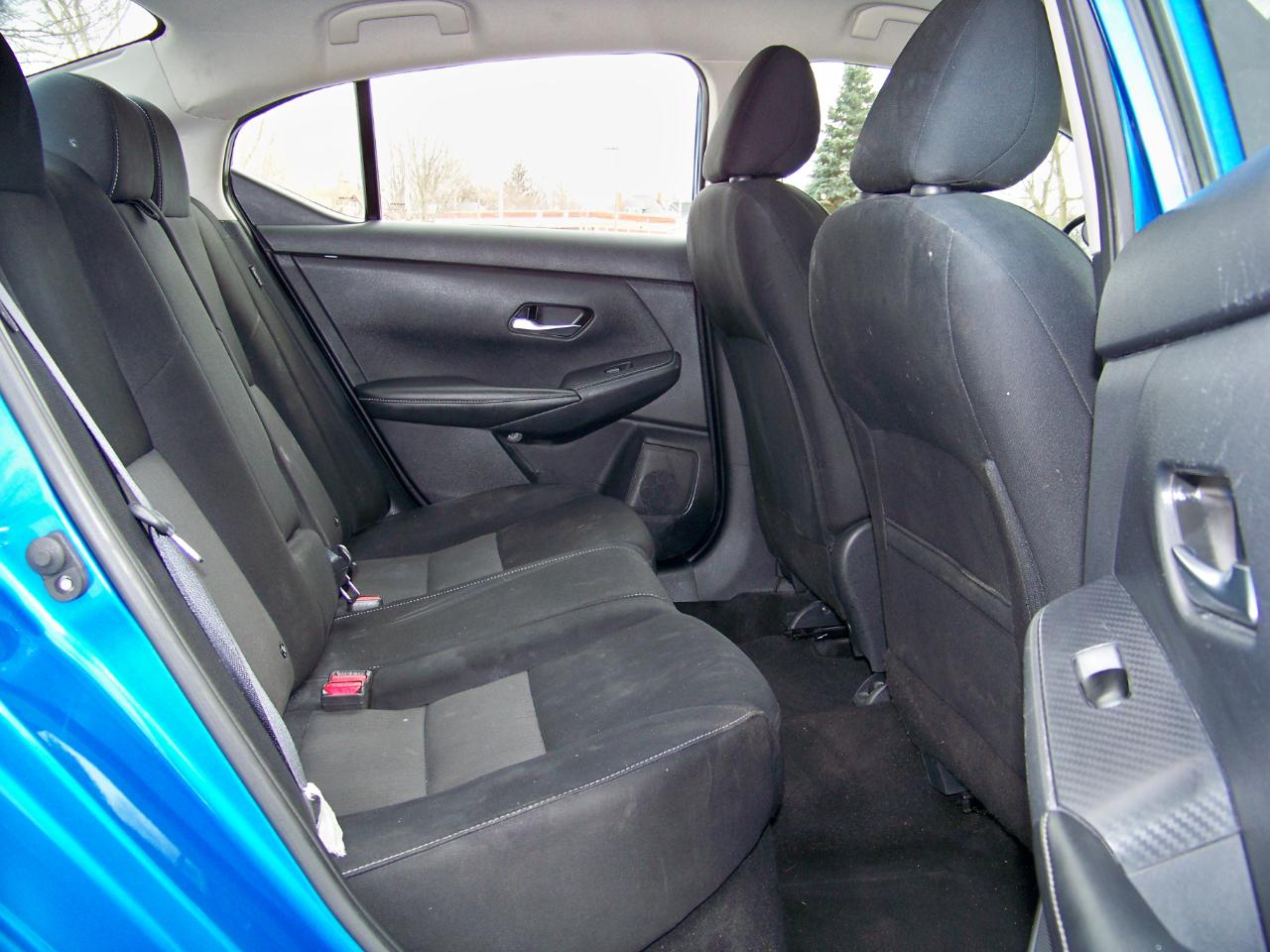 Nissan Sentra SV 4D Sedan 2021