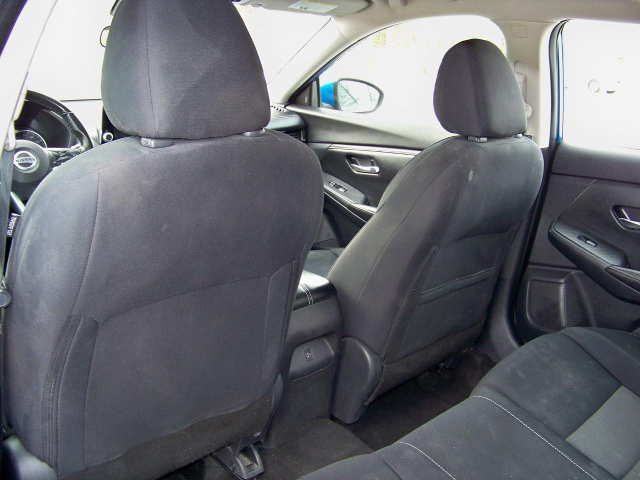 Nissan Sentra SV 4D Sedan 2021