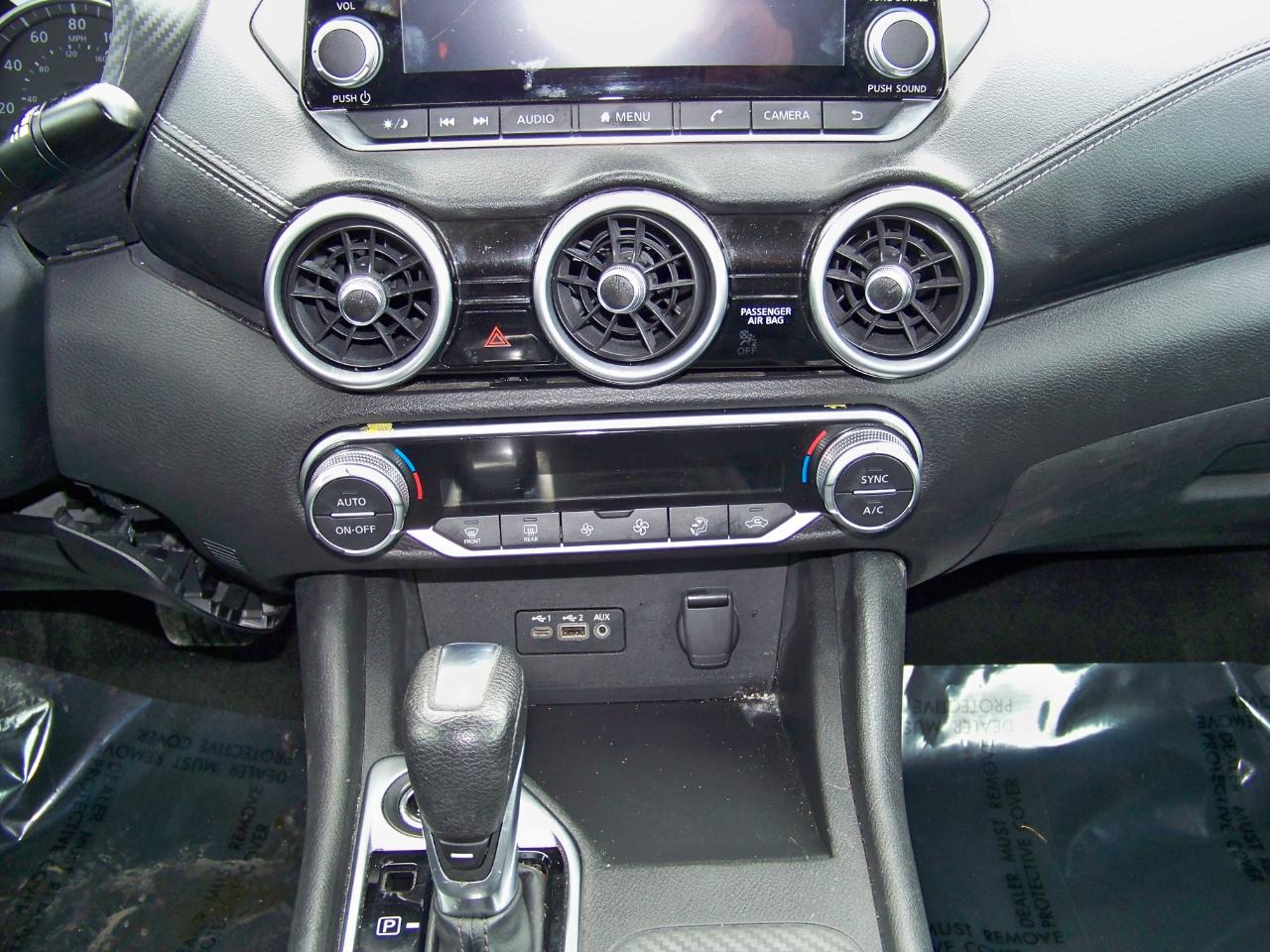 Nissan Sentra SV 4D Sedan 2021