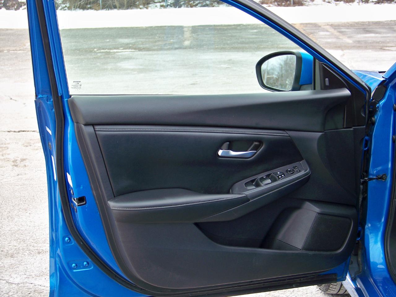Nissan Sentra SV 4D Sedan 2021
