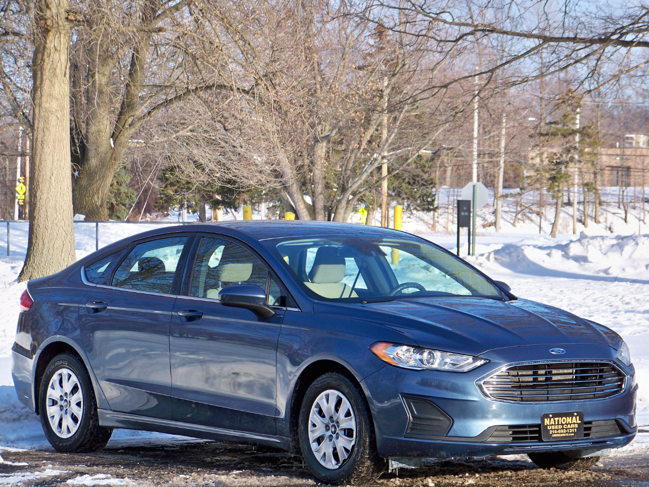 Ford Fusion 4dr Sdn I4 S 2019