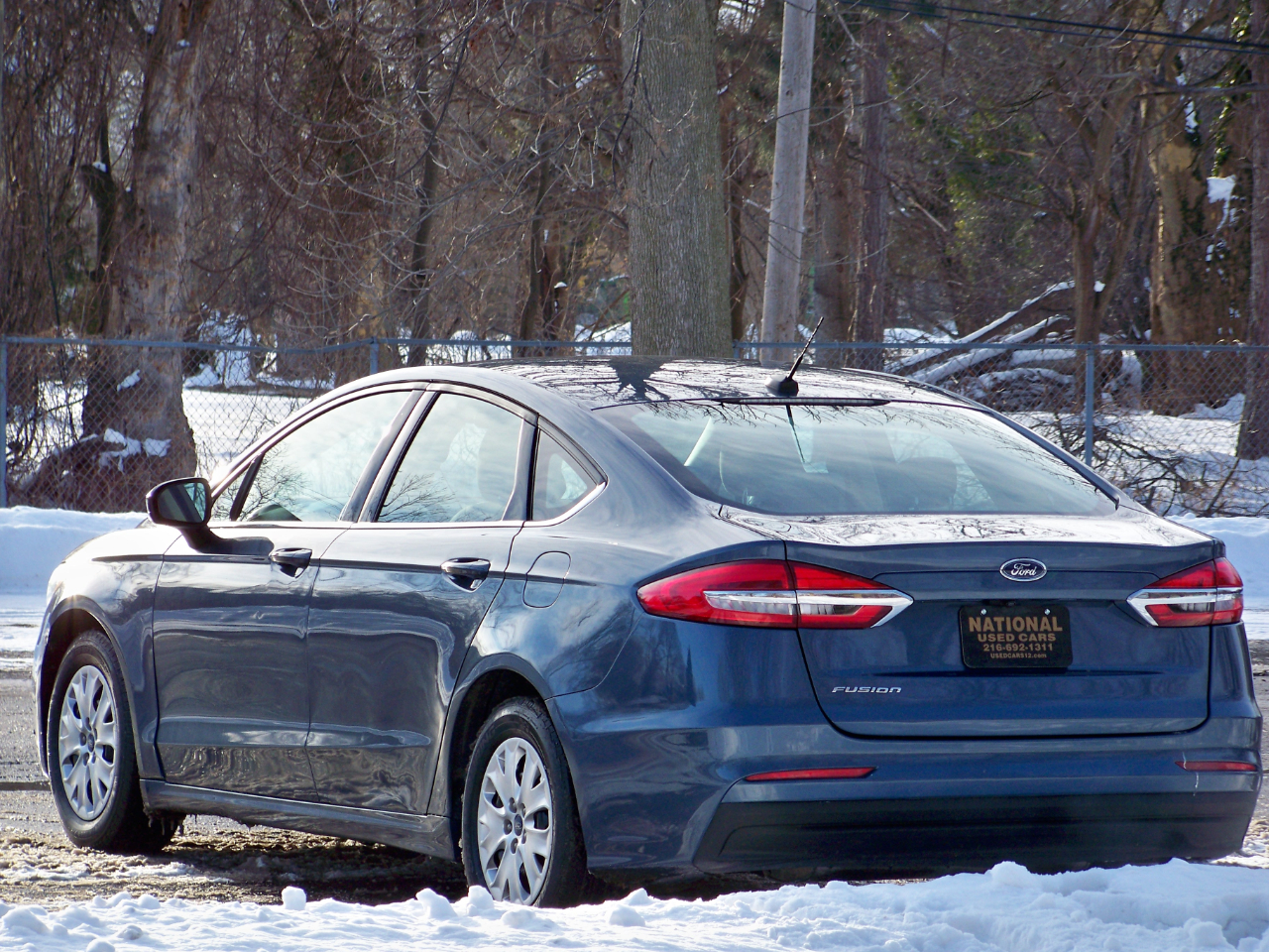 Ford Fusion 4dr Sdn I4 S 2019