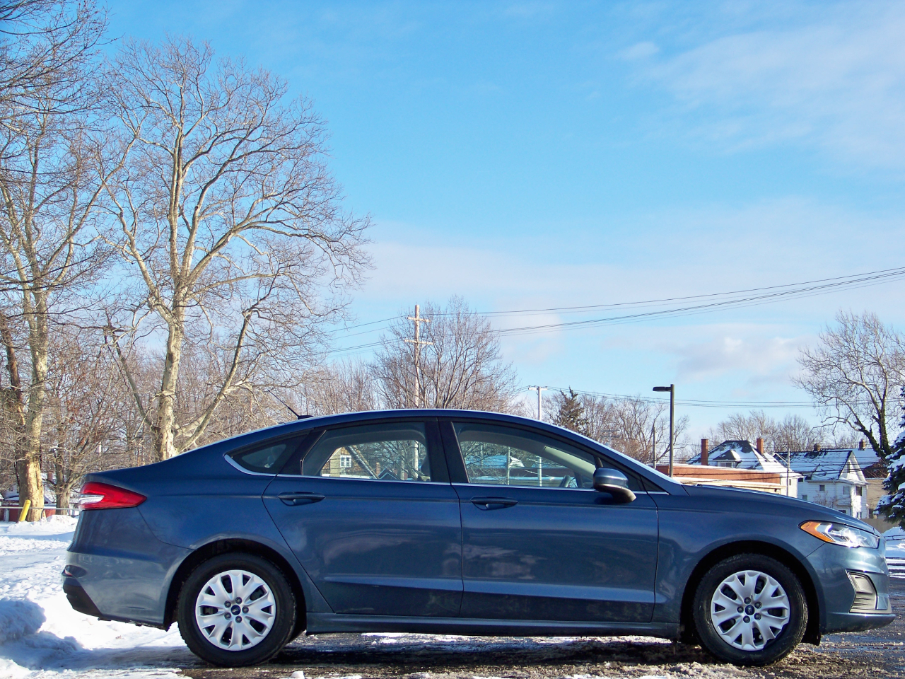Ford Fusion 4dr Sdn I4 S 2019