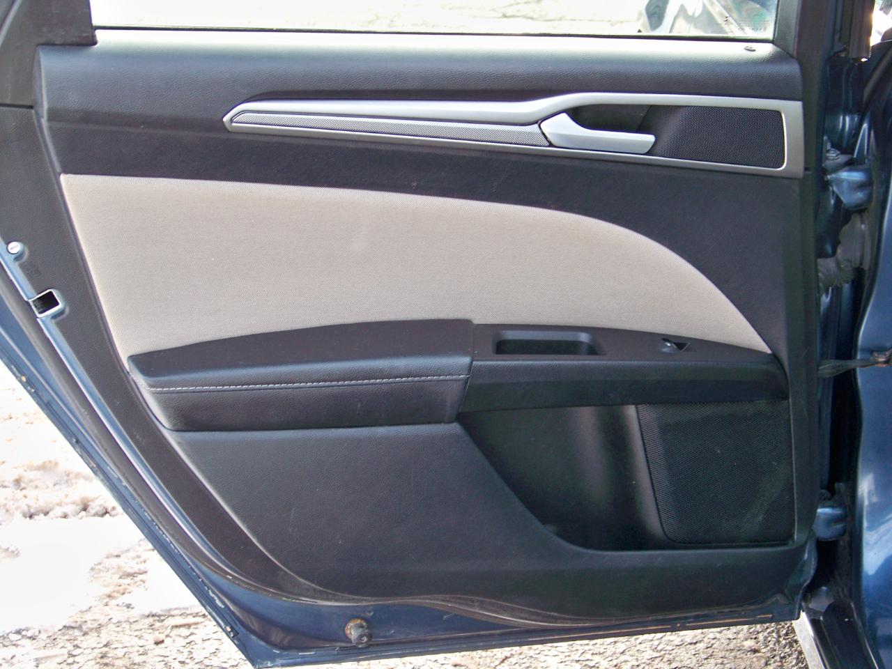 Ford Fusion 4dr Sdn I4 S 2019