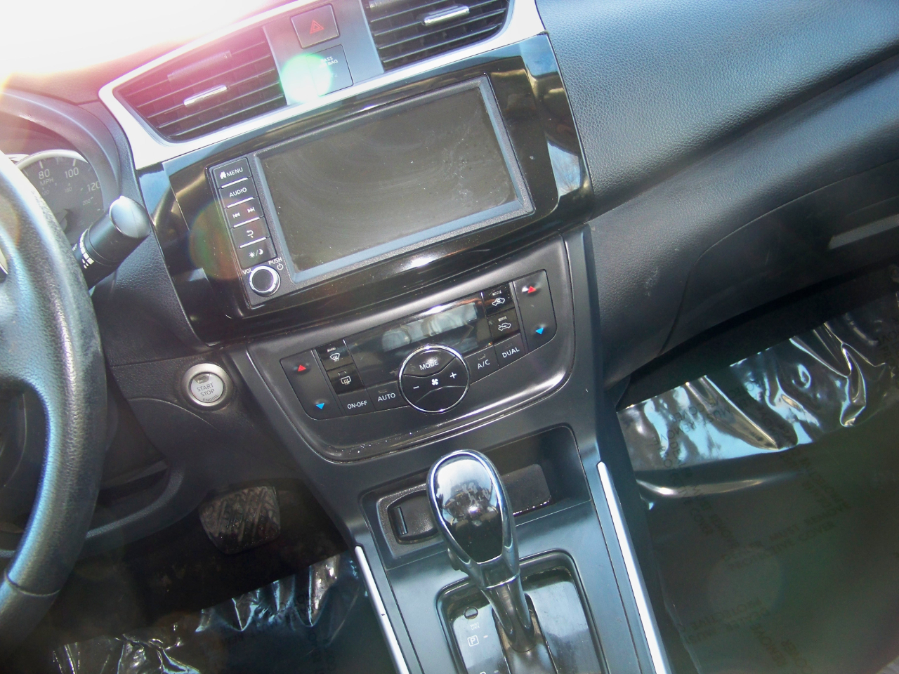 Nissan Sentra SV 4D Sedan 2019