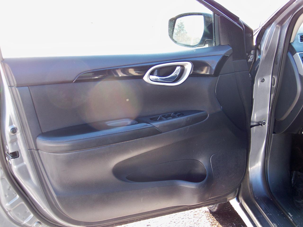 Nissan Sentra SV 4D Sedan 2019