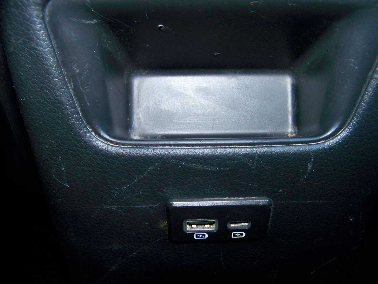 Nissan Sentra SV 4D Sedan 2019