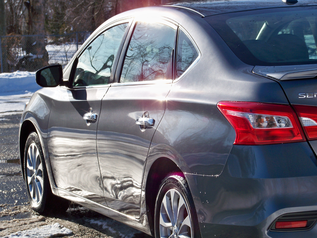 Nissan Sentra SV 4D Sedan 2019