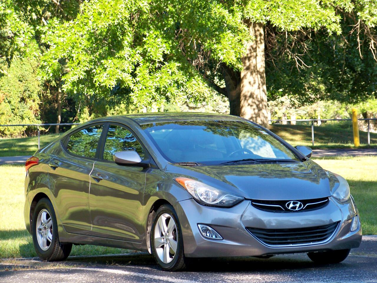 Hyundai Elantra GLS 4-Door 2013