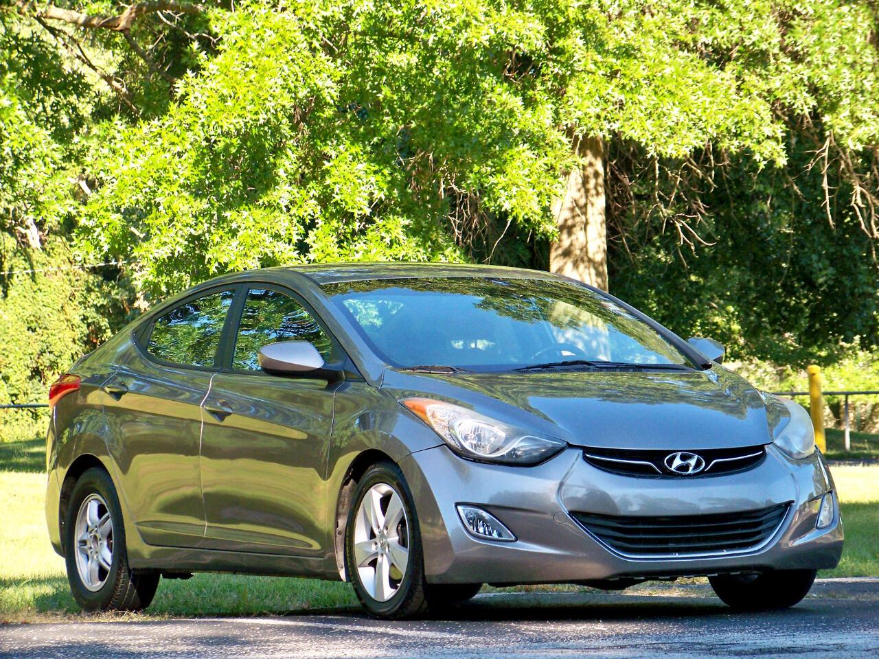 Hyundai Elantra GLS 4-Door 2013