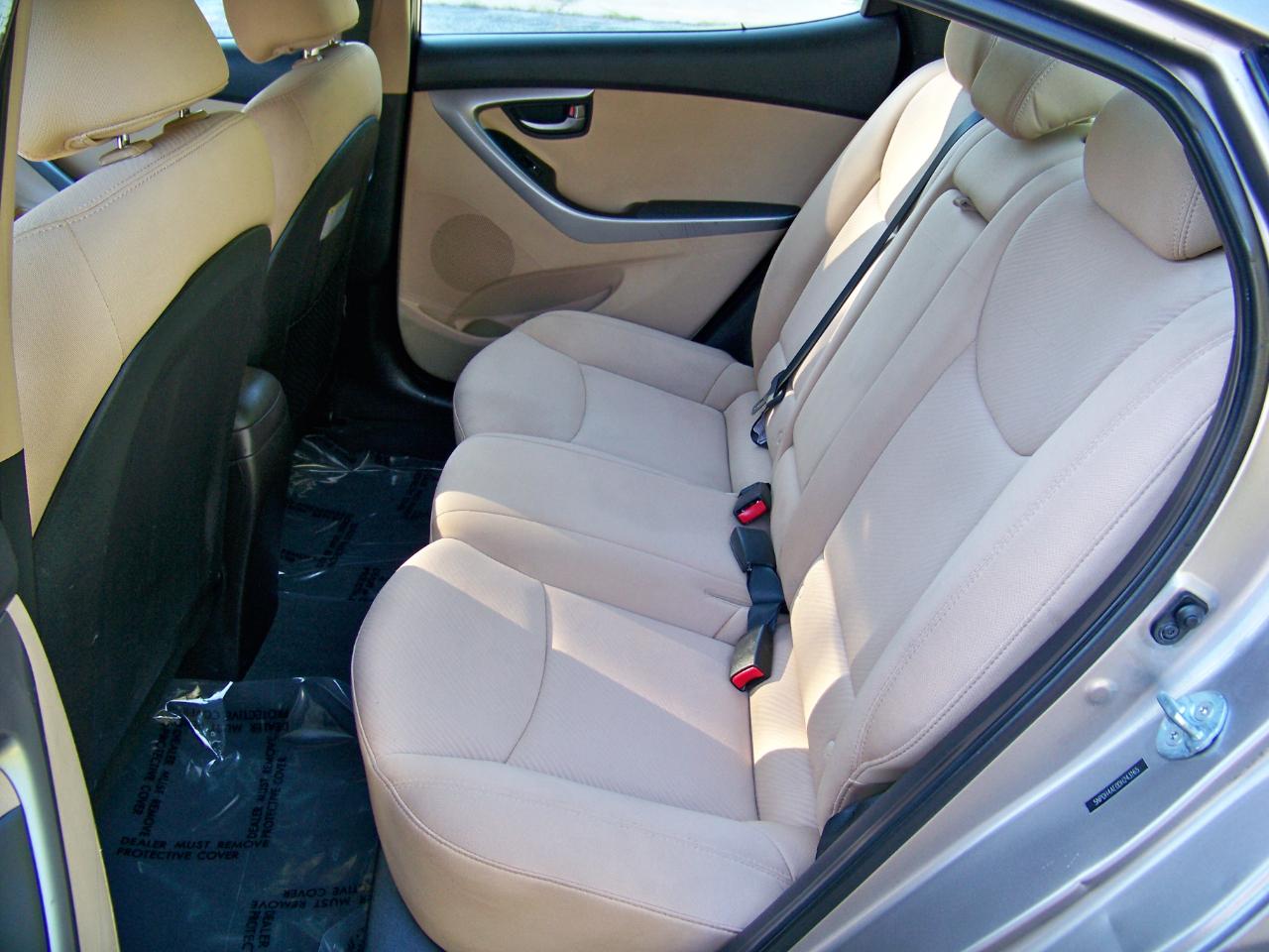 Hyundai Elantra GLS 4-Door 2013