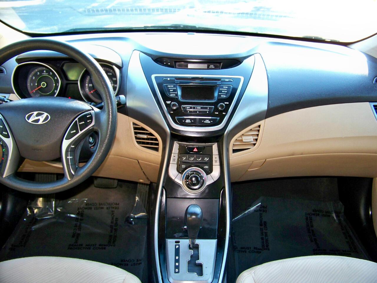 Hyundai Elantra GLS 4-Door 2013
