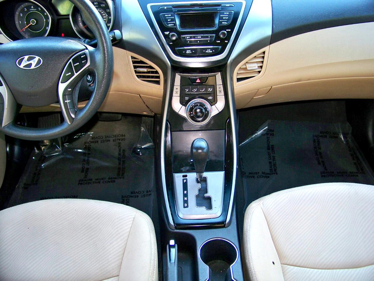 Hyundai Elantra GLS 4-Door 2013