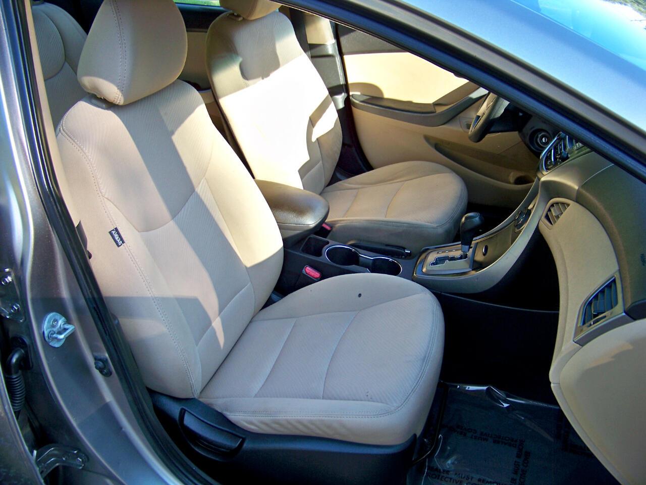 Hyundai Elantra GLS 4-Door 2013