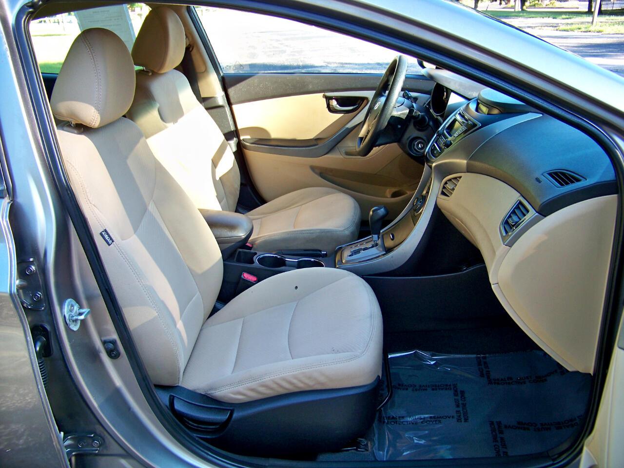 Hyundai Elantra GLS 4-Door 2013