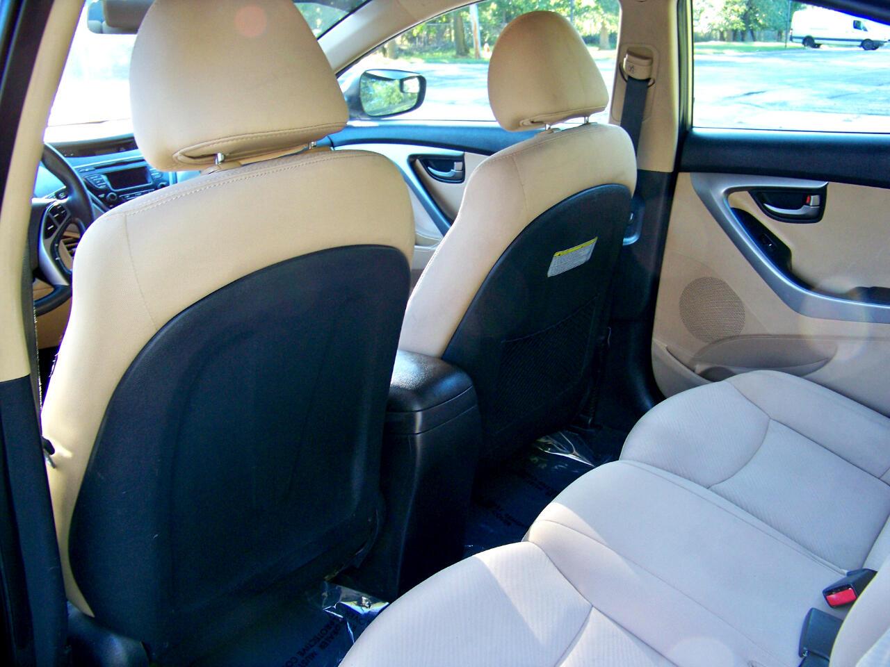 Hyundai Elantra GLS 4-Door 2013