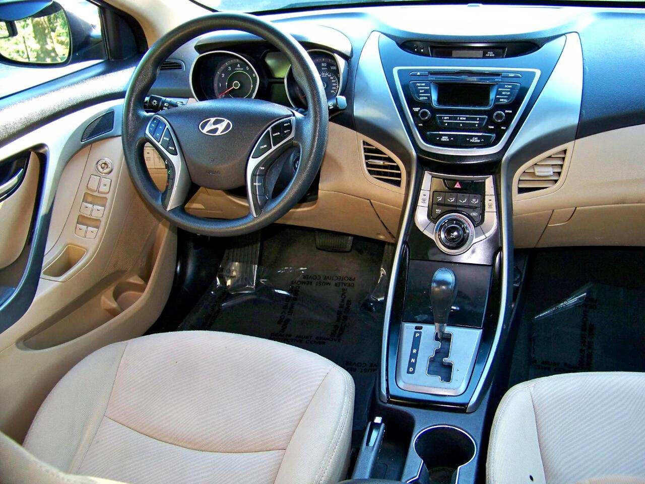 Hyundai Elantra GLS 4-Door 2013