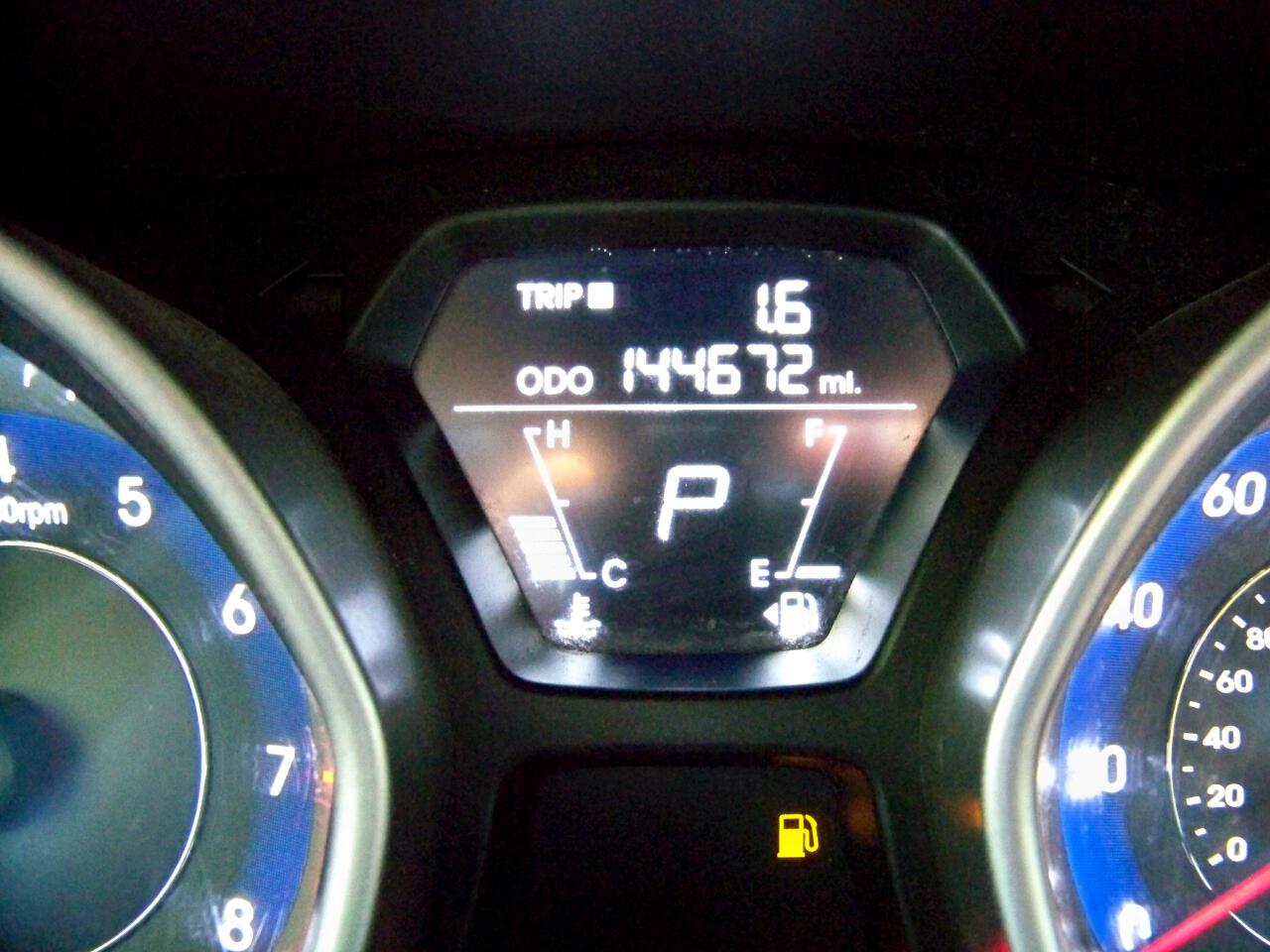 Hyundai Elantra GLS 4-Door 2013