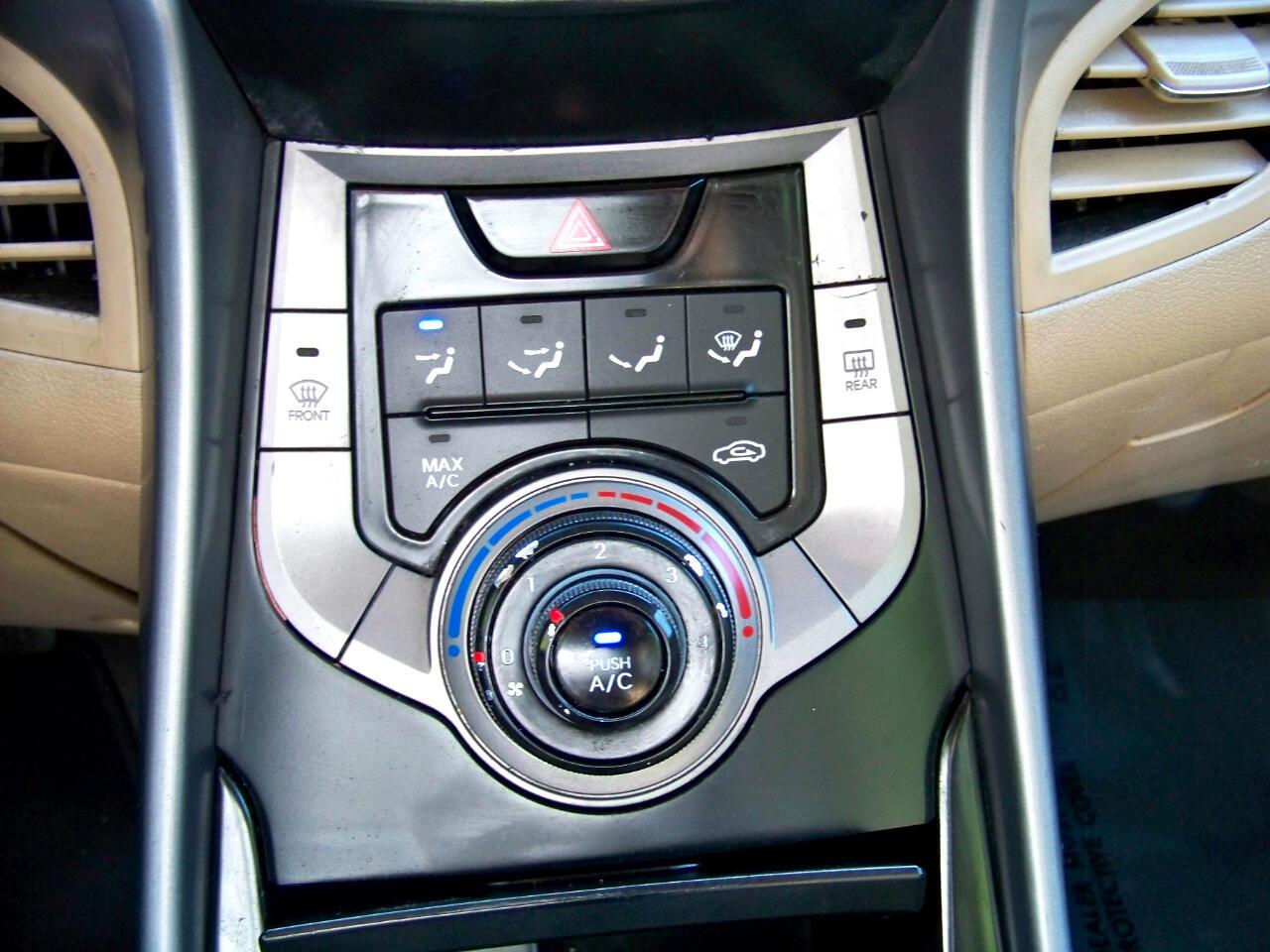 Hyundai Elantra GLS 4-Door 2013