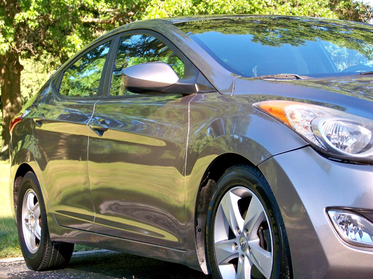 Hyundai Elantra GLS 4-Door 2013