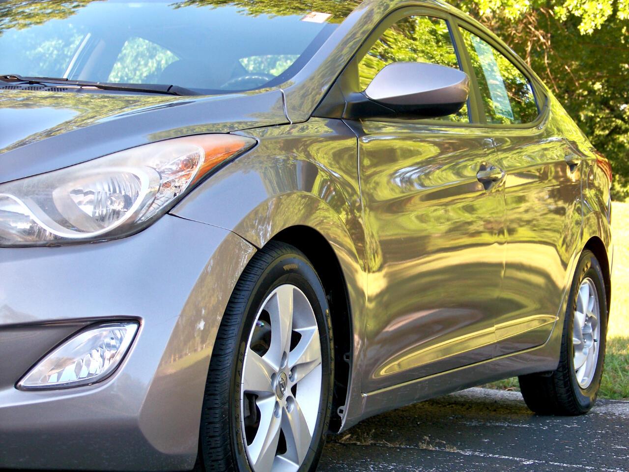 Hyundai Elantra GLS 4-Door 2013