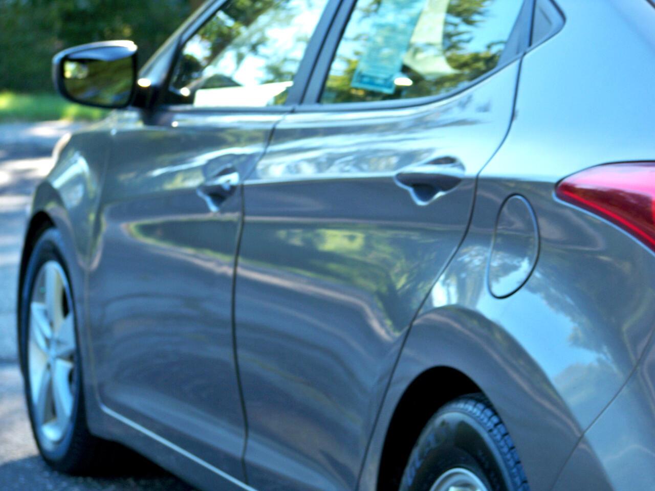 Hyundai Elantra GLS 4-Door 2013