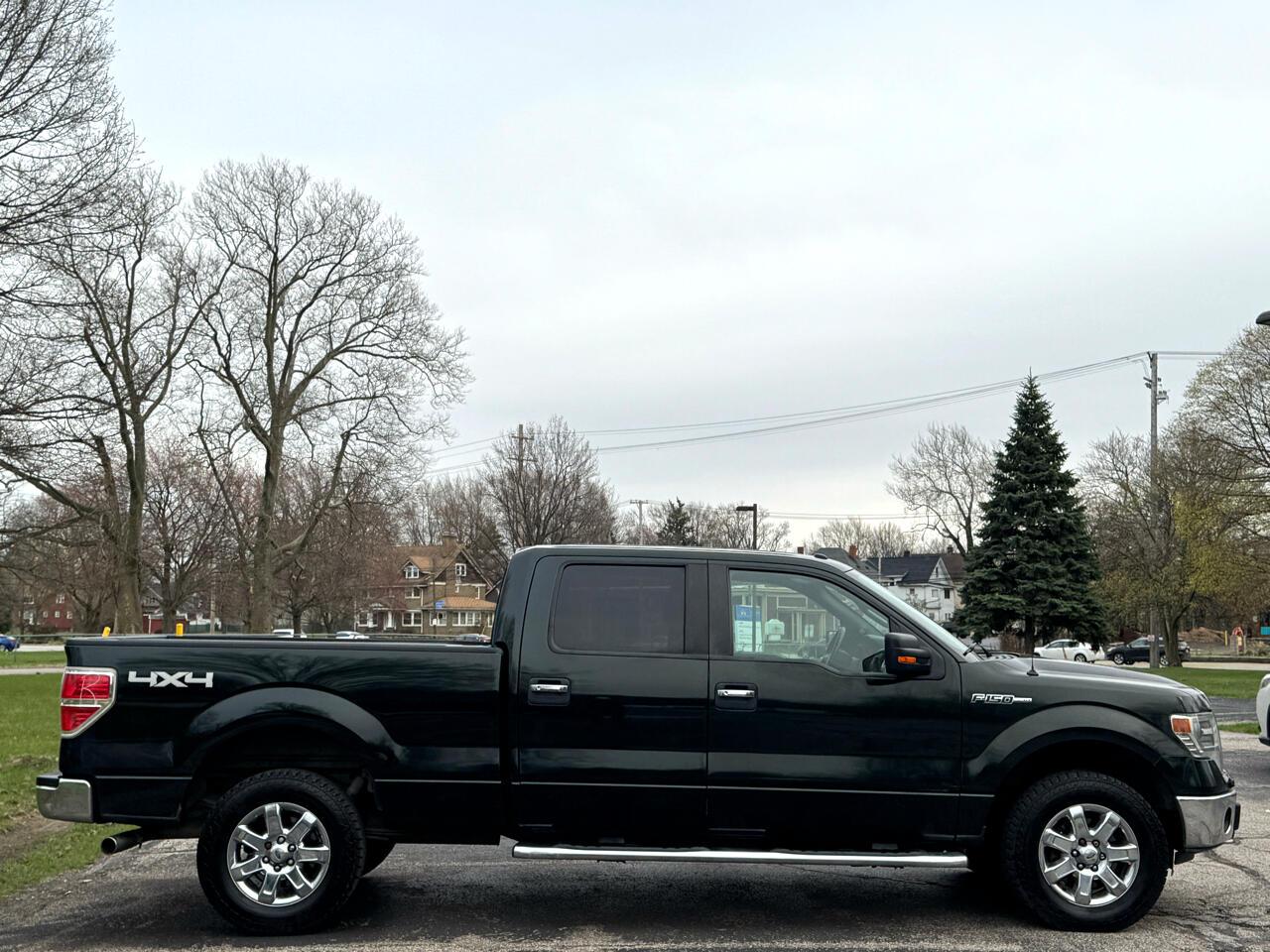 Ford F-150 XLT SuperCrew 4WD 2014