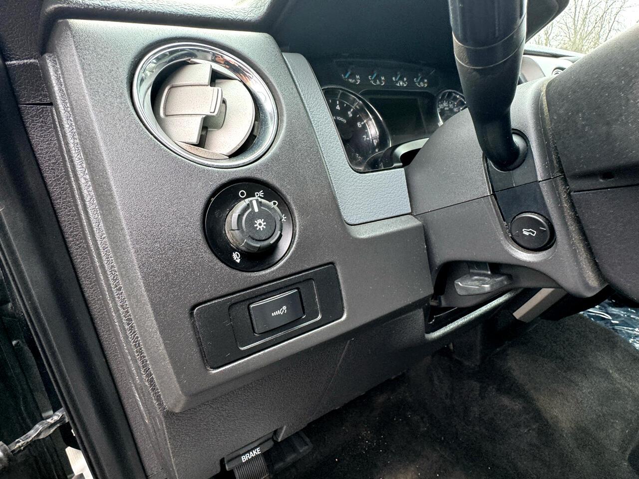 Ford F-150 XLT SuperCrew 4WD 2014