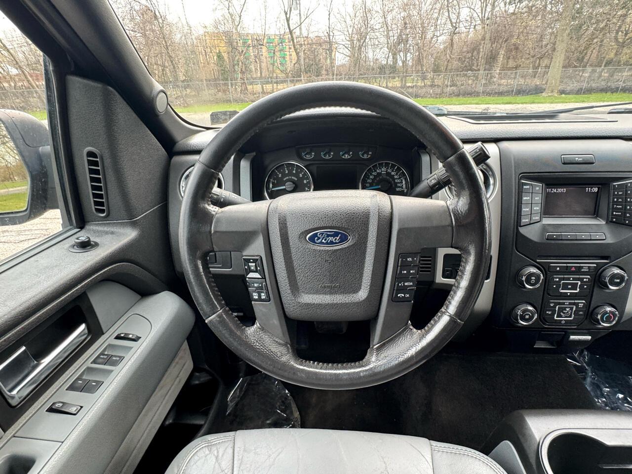 Ford F-150 XLT SuperCrew 4WD 2014