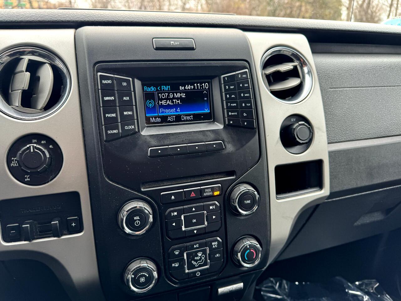 Ford F-150 XLT SuperCrew 4WD 2014