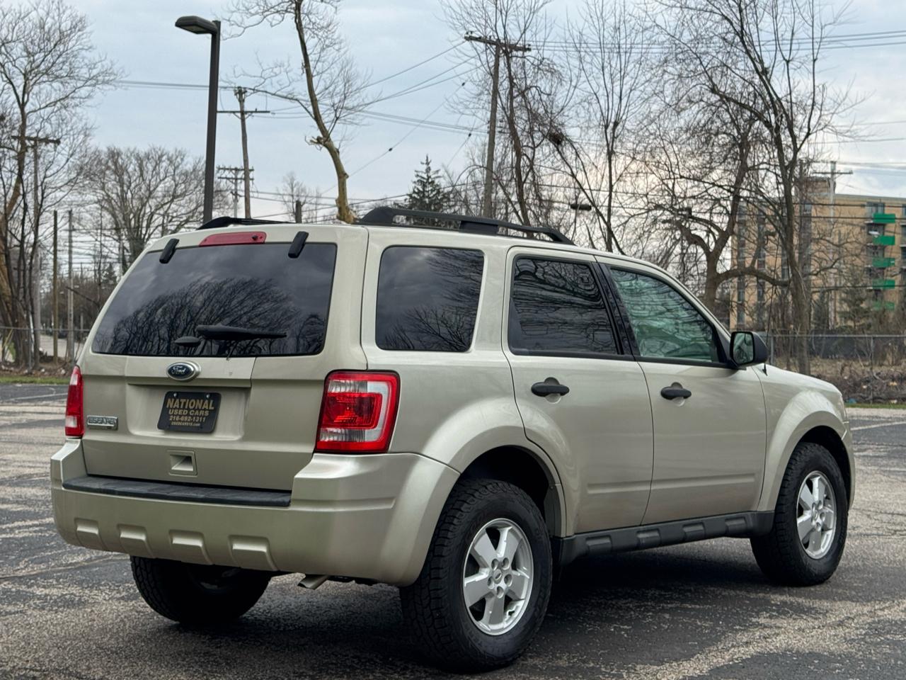 Ford Escape XLT FWD 2012