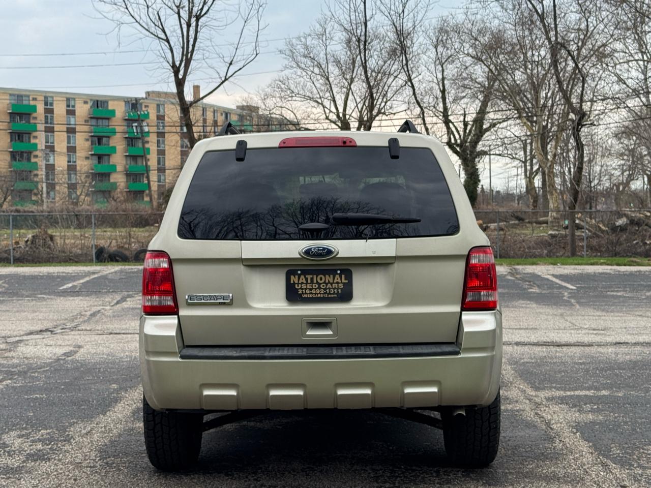 Ford Escape XLT FWD 2012