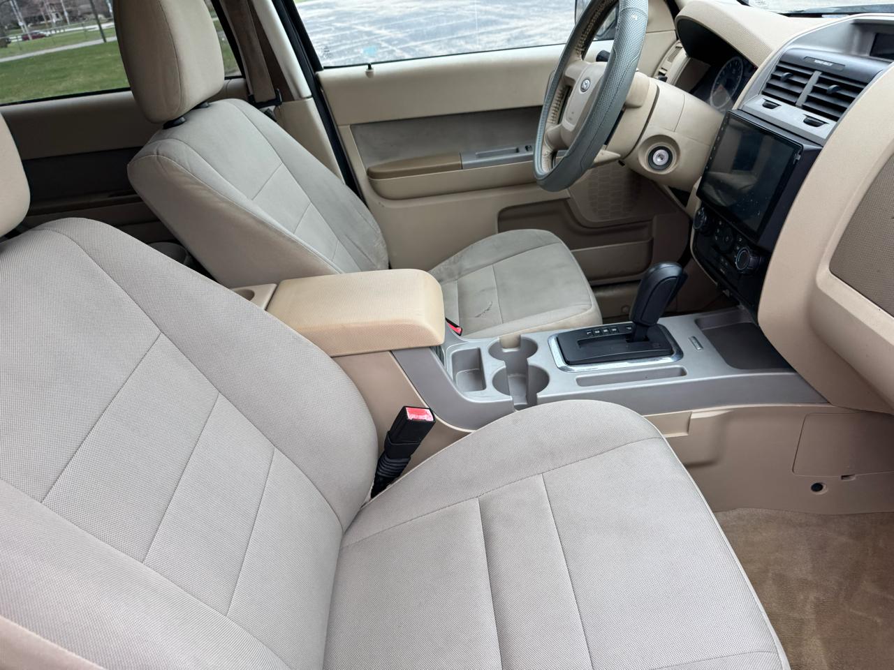 Ford Escape XLT FWD 2012