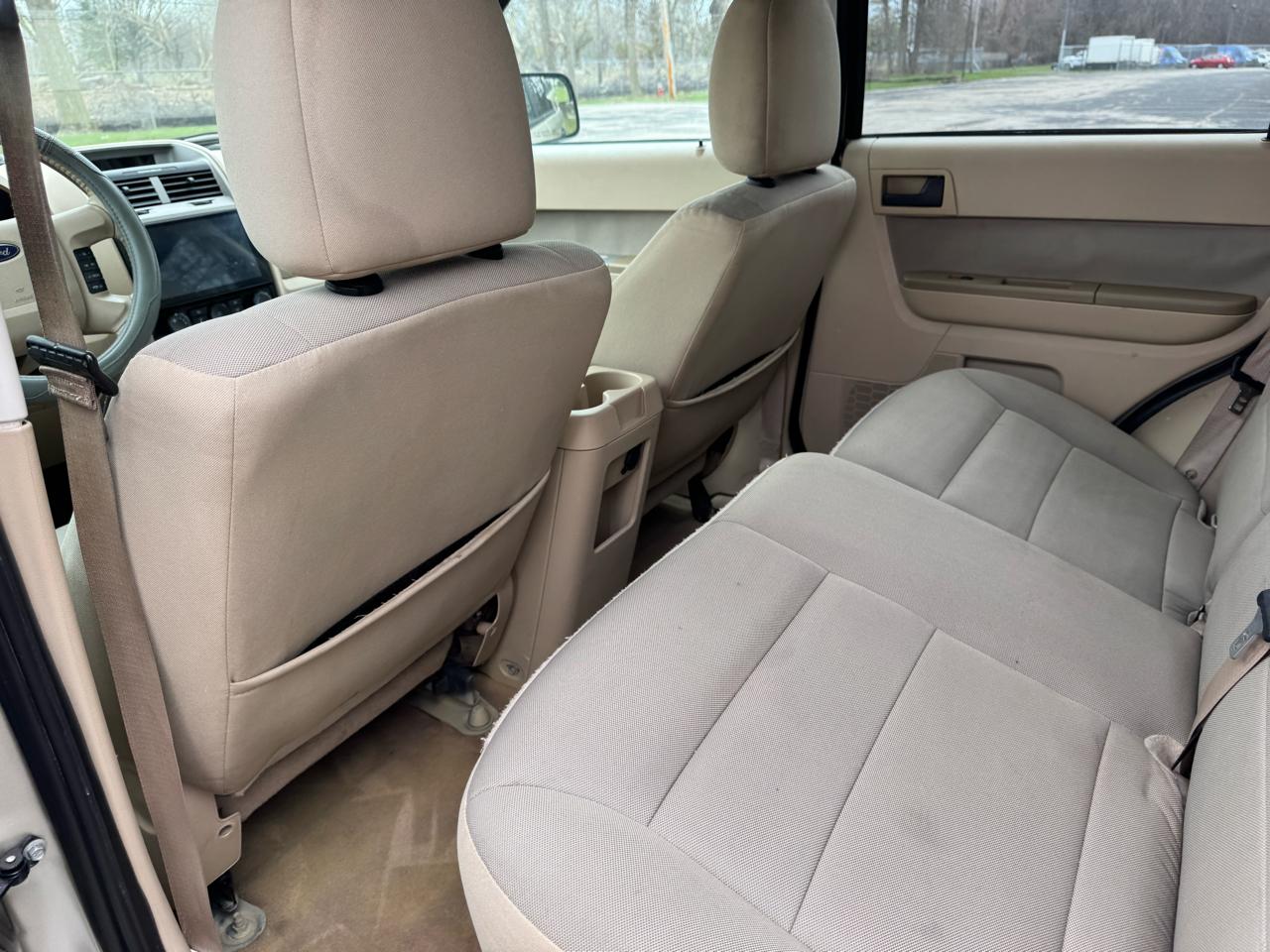 Ford Escape XLT FWD 2012