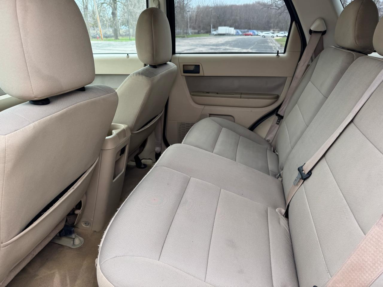 Ford Escape XLT FWD 2012