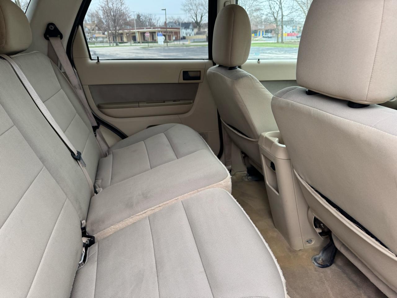 Ford Escape XLT FWD 2012