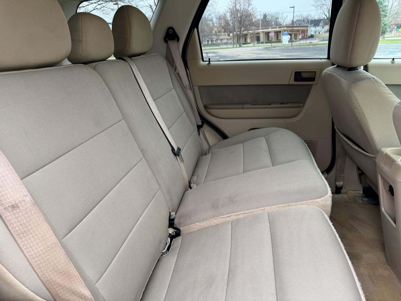 Ford Escape XLT FWD 2012