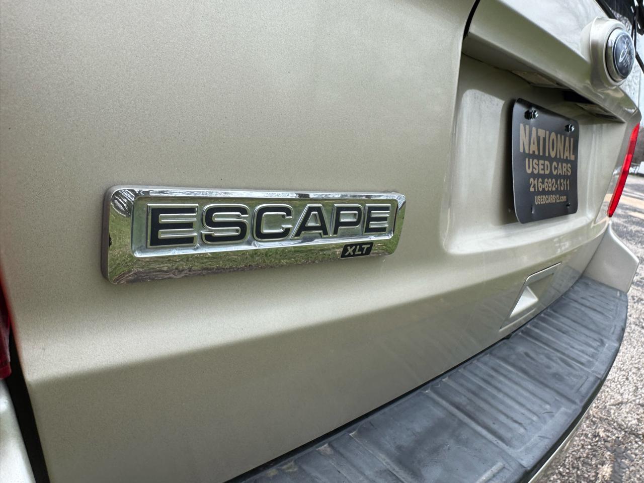 Ford Escape XLT FWD 2012