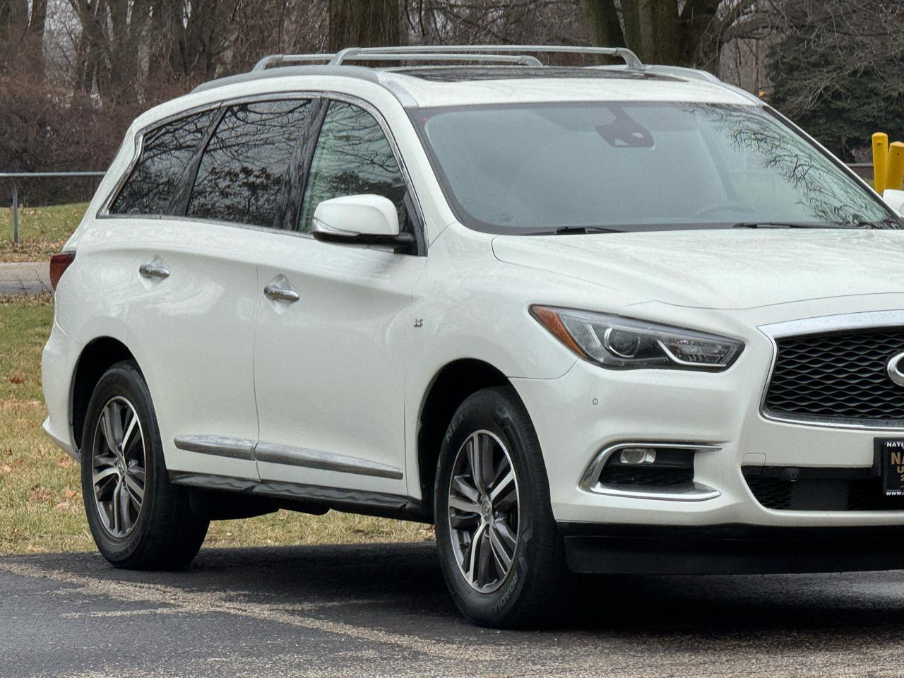 Infiniti QX60 LUXE AWD 2019