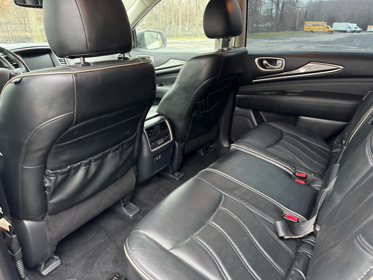 Infiniti QX60 LUXE AWD 2019